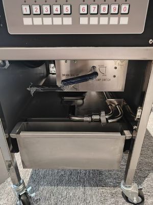 Panneau électrique numérique avec système de filtre à huile automatique Friteuse à pression de poulet