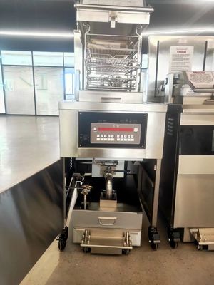 8HD électrique 17KW 380V 55L 5 plateau de friture grande productivité broaster poulet friteuse sous pression