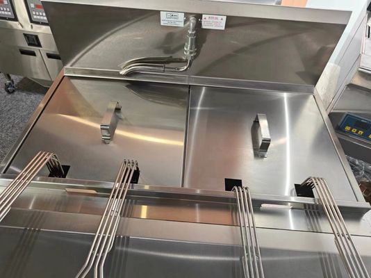 Deux pots, quatre paniers, écran d'ordinateur électrique numérique, friteuse ouverte avec filtration d'huile.