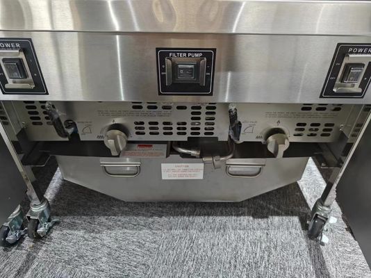 Panneau d'ordinateur numérique 220V Deux pots Quatre paniers Friteuse ouverte avec filtration