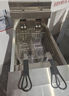 Une casserole deux paniers panneau tactile intelligent 14KW 380V électrique ouverte friteuse