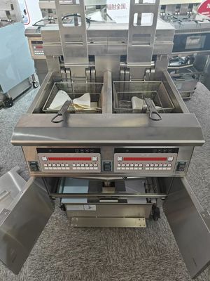 Panneau d'ordinateur numérique Ascenseur automatique Deux pots Quatre paniers Friteuse électrique ouverte