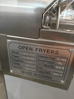 Panneau d'ordinateur numérique 3 pots 3 paniers 21KW Friteuse électrique