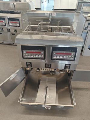 Panneau d'ordinateur numérique Deux pots Quatre paniers Pâte à frire automatique Pâte à frire ouverte