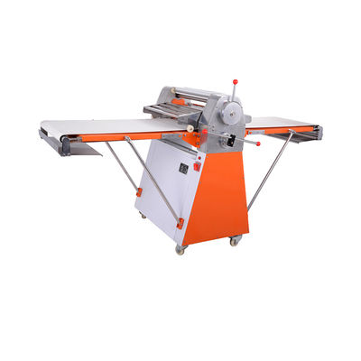 Machine de pressage à feuille de pâte à rouleaux de 520 mm pour une préparation rapide et facile de la pâte